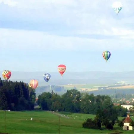 Spacious Near Forest In Apartman Bad Dürrheim